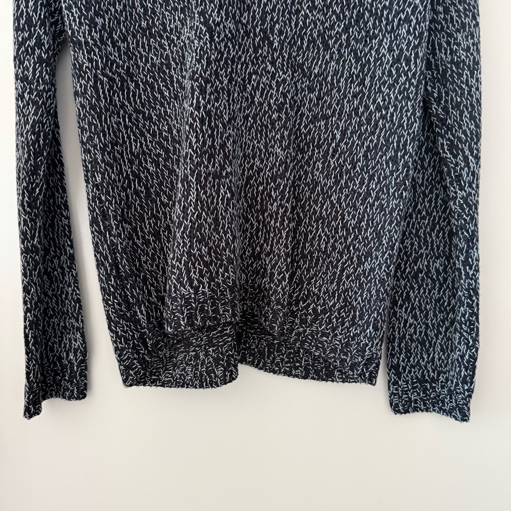 Lace-back Sweater NWOT - Picture 3 of 7